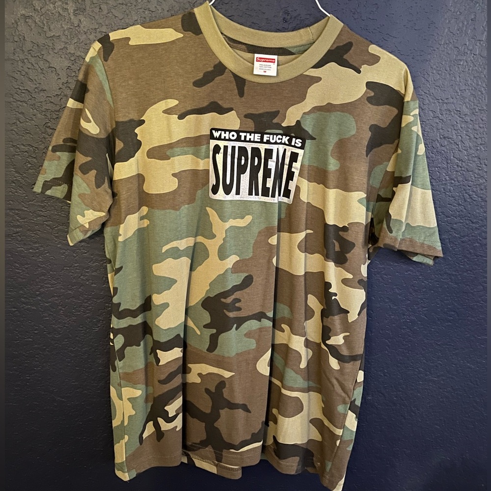 Supreme “Who The **** Is Supreme” Camo Tee. Size Adult Medium